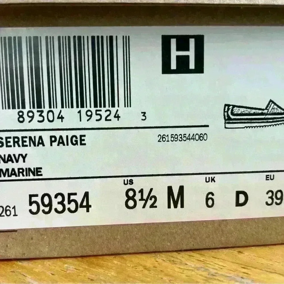 New in Box! Clarks Serena Paige Blue White Striped Espadrille Loafer Size 8.5 - Picture 6 of 7